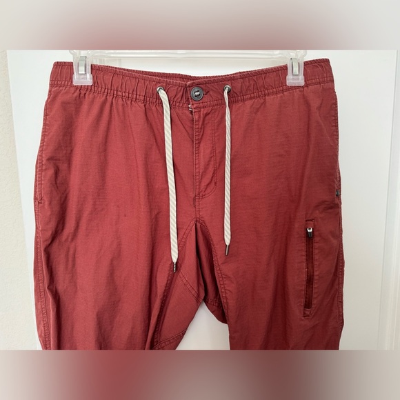Vuori Technical Climber Pant - Cedar - size M - Picture 3 of 15